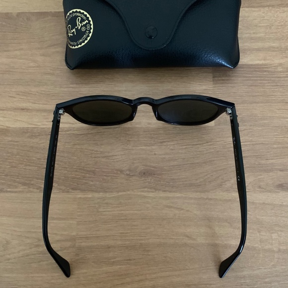 Ray Ban Sunglasses - Picture 4 of 8